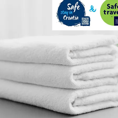 Apartment Sunshine - Two Bedroom With Balcony And Sea View Vela Luka