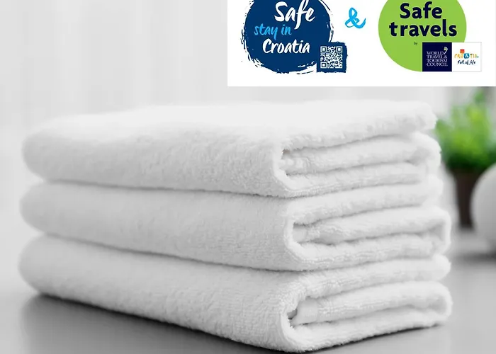 شقة Sunshine - Two Bedroom With Balcony And Sea View فيلا لوكا